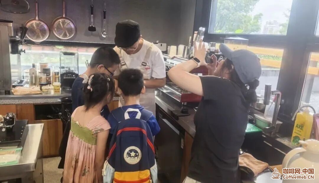 图片关键词 图片关键词