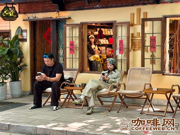 图片关键词