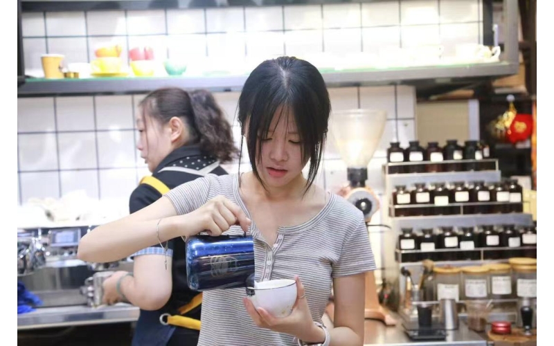 蹲点调查丨一杯咖啡的奇幻&ldquo;鲁&rdquo;途Survey - The Fantastic Journey of a Cup of Coffee