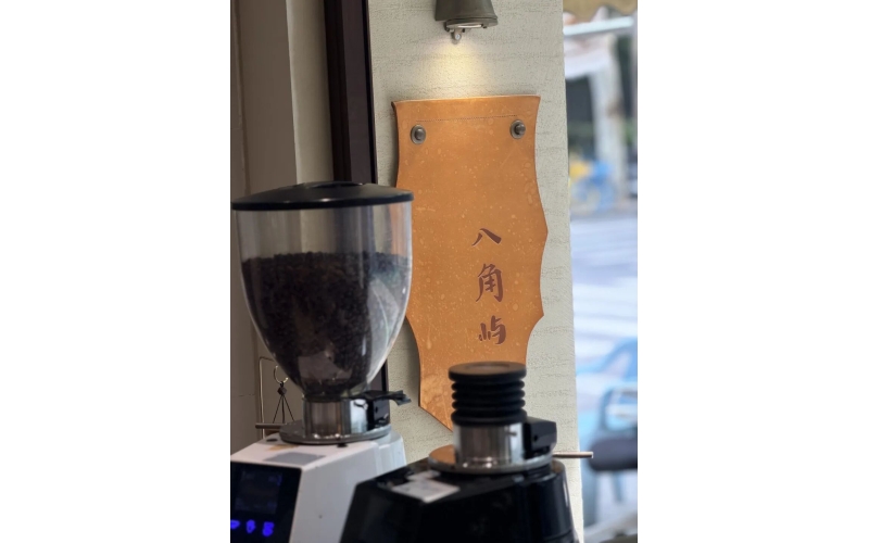 一家没有&ldquo;主理人&rdquo;的咖啡店，为何吸引了一批又一批回头客？Why does a coffee shop without a "manager" attract waves of repeat customers?