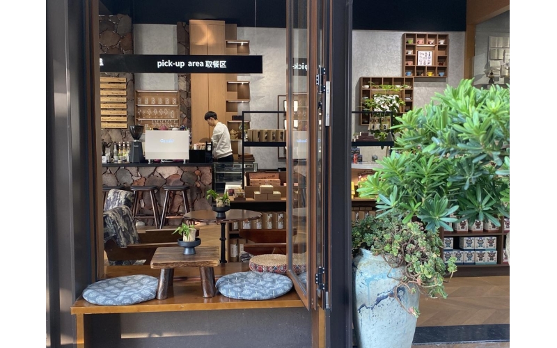 西山区：从咖啡品牌聚集地到潮流策源地Xishan District: From a gathering place for coffee brands to a source of trends